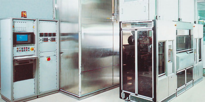 Leiterplattentechnologie IBM Bild eines Multilayer Ceramic Circuits für IBM aus dem Jahr 1985.