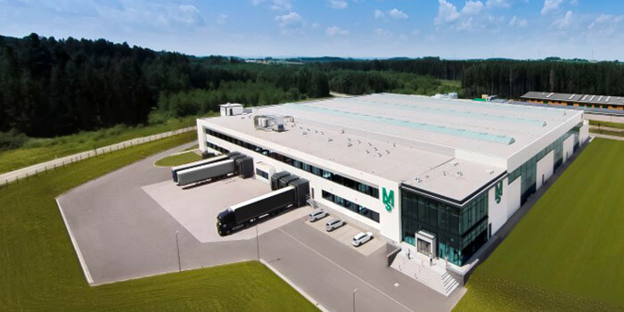 Umzug Umfirmierung MS Powertrain GmbH Luftaufnahme des neuen Firmengebäudes der MS Powertrain Technology GmbH.